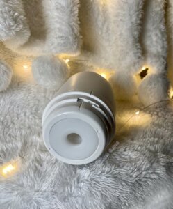 The backend of the Tenga Puffy Sugar White. This is the non-penetrative end. 